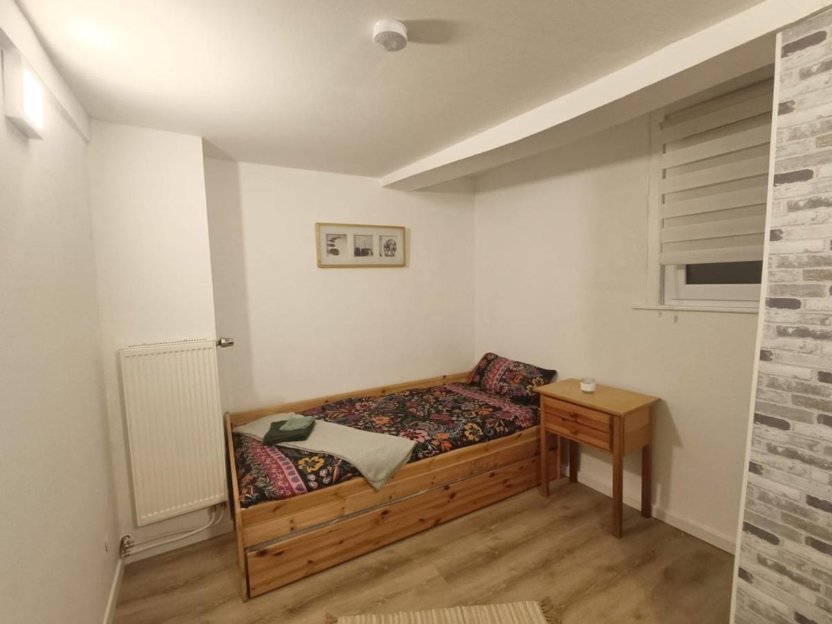 Zeitwinkelhaus-first Floor With Garden Apartment *